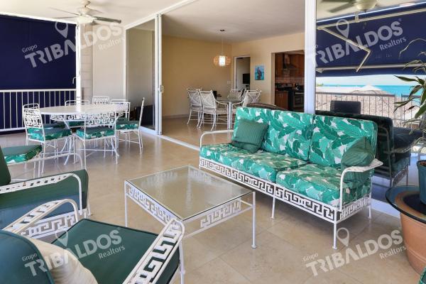 Apartamento frente al mar en venta , ph la ensenada farallón
