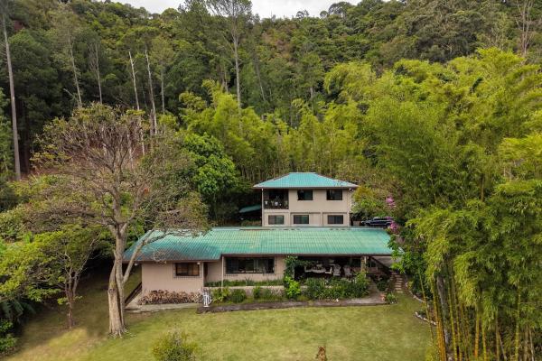 Casa cerca del centro de boquete panamá