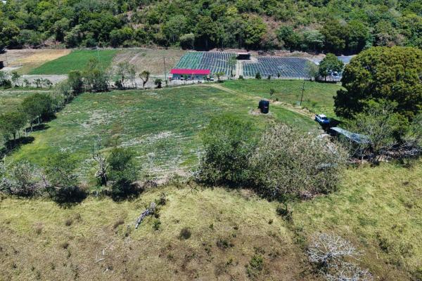 Land for sale – volcán, cordillera arriba entrance