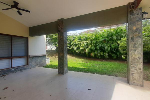 Venta o alquiler de casa en ph los senderos de camino de cruces, clayton