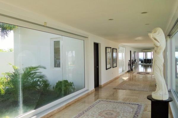 Luxury residence oceanfront