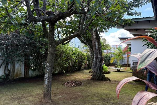 Venta de lote con mejoras