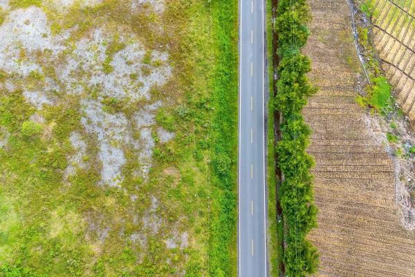 Flat road-front lot for sale in volcan