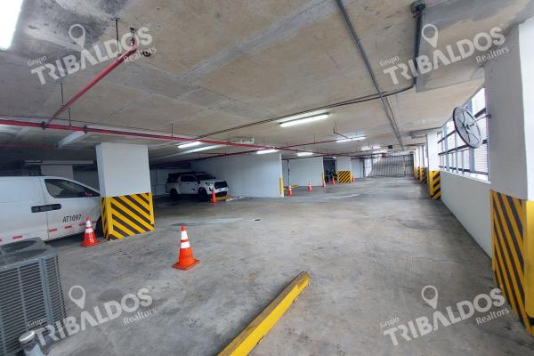 Venta de 6 locales comerciales rentando en vía españa