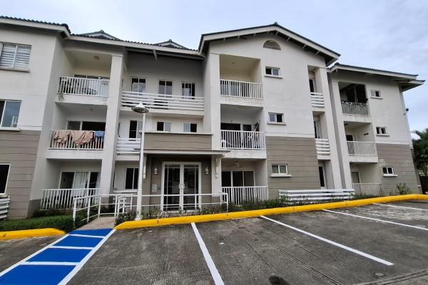 Venta de apartamento en ph altamarina, playa dorada