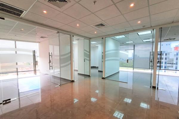 Venta de oficina en torre aseguradora ancón, costa del este