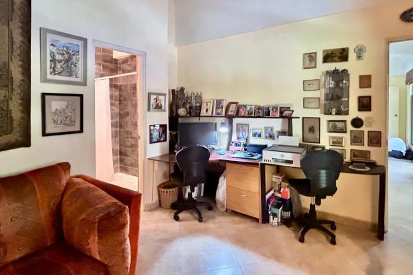 Casa en altos de maría con estudios independientes