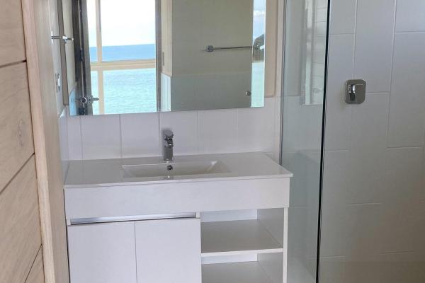 Apartamento frente a la playa en playa caracol, panamá.