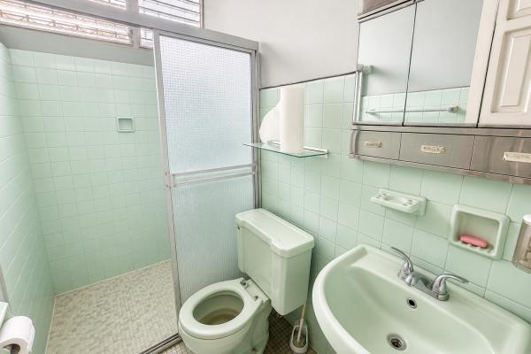 Venta de casa en bethania calle 74 área comercial