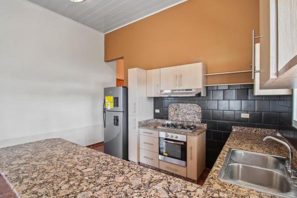 3 bedroom home with loft in alto boquete