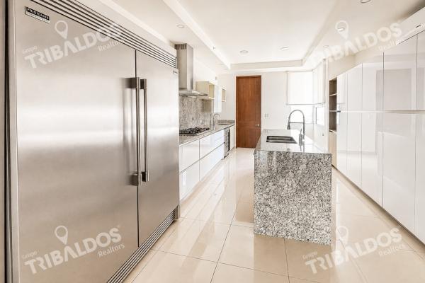 Venta de apartamento en ph aria, costa del este