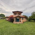 Villa de 5 habitaciones y piscina en las lajas de chame