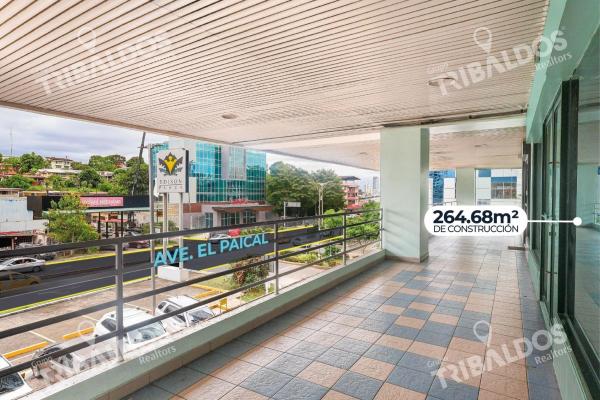 Commercial premises for sale in tumba muerto