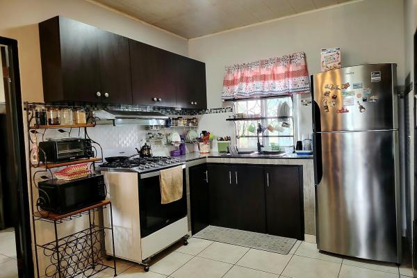 Spacious 3-bedroom home for rent in boquete