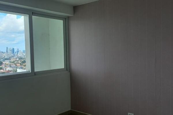 Se vende apartamento en king park condado del rey reposeído