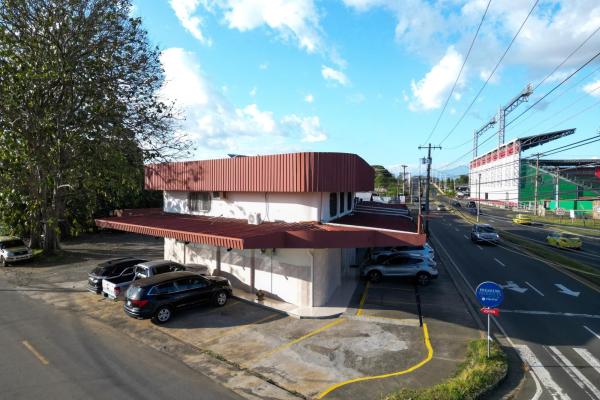 Venta de edificio en david vía boquete chiriquí