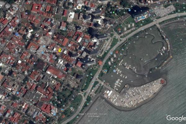 Se vende plaza comercial en bella vista