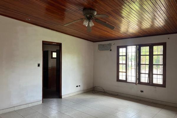 573 bank selling house in los cipreses ii, san mi