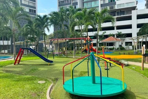 Apartamento en venta en transístmica de 2 recámaras – ph central park
