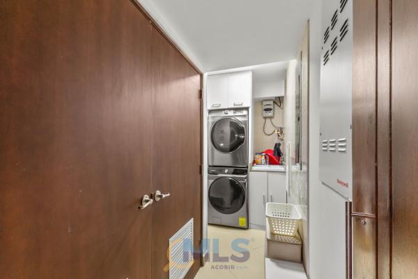 Apartamento con terraza en embassy club courtyard