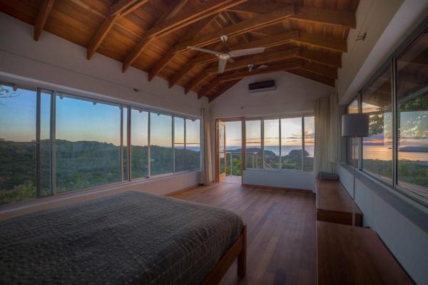 Lujosa casa en playa venao