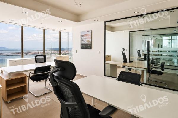 Furnished office for sale bicsa, 455 m² 8 parking