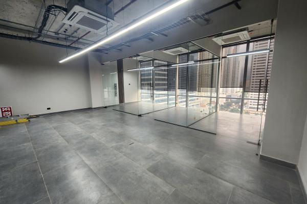 Alquiler de oficina en ph prime time tower