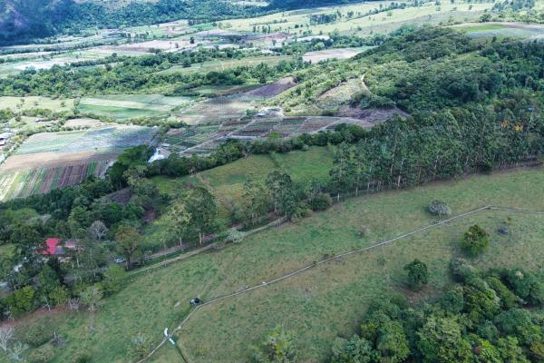 Land for sale – boquerón, cordillera arriba