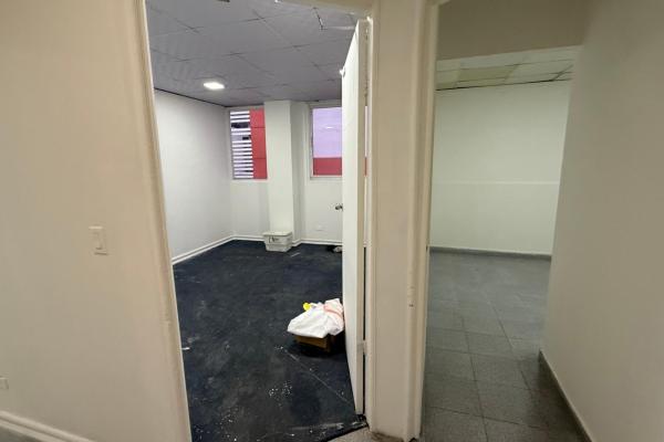 Office for rent in plaza inca