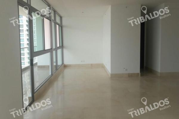Sale of apartment in ph paramount, costa del este