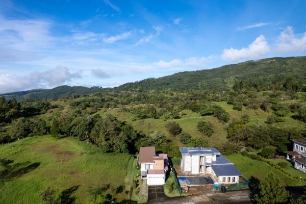 Turnkey luxury in lucero golf & country club