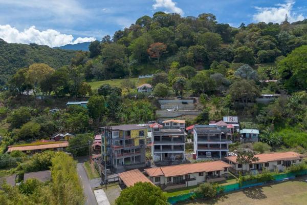 2 bedroom apartment for sale in boquete panama