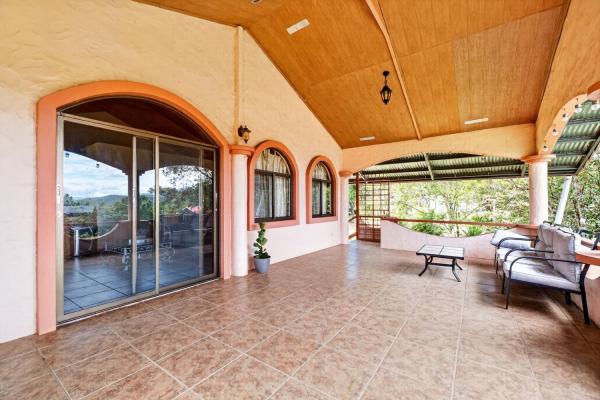 Casa en potrerillos village con apartamento tipo estudio