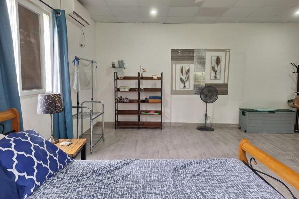 Casa con piscina y 1,8 hectáreas de terreno
