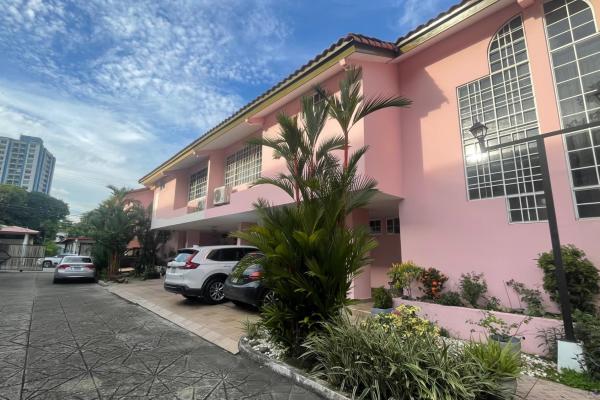 Los angeles, venta de casa duplex calle cerrada