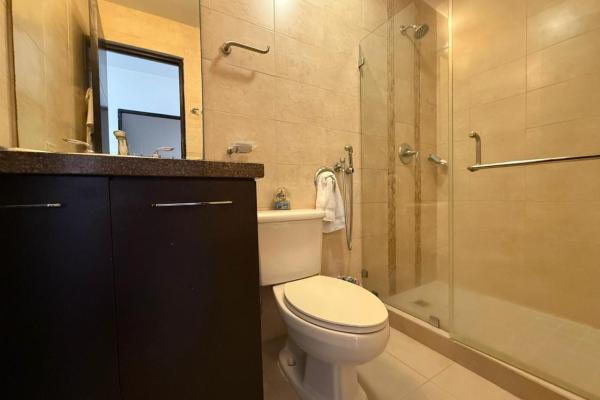 Venta de apartamento en embassy village albrook