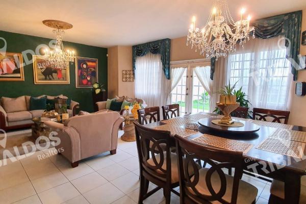 Venta de casa en el bosque, residencial el doral