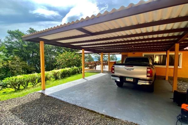 Mountain retreat in altos del maria