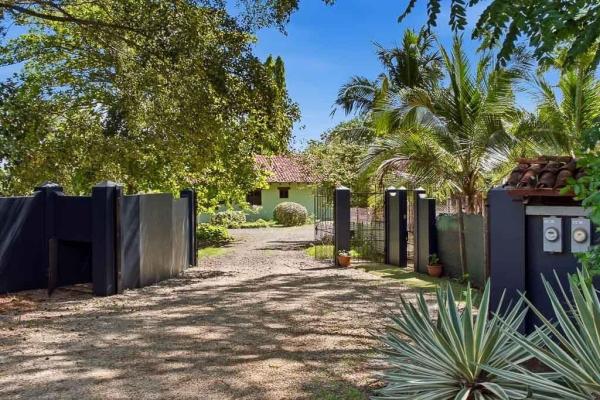Custom country home with casita in pedasi