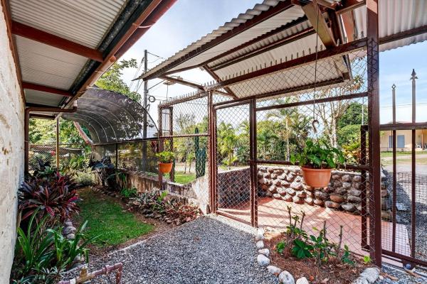 3 bedroom 3.5 bath home in potrerillos panama
