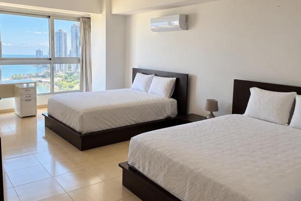 Apartamento con vista al mar