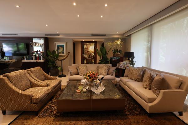 Alquiler de casa en altos del golf