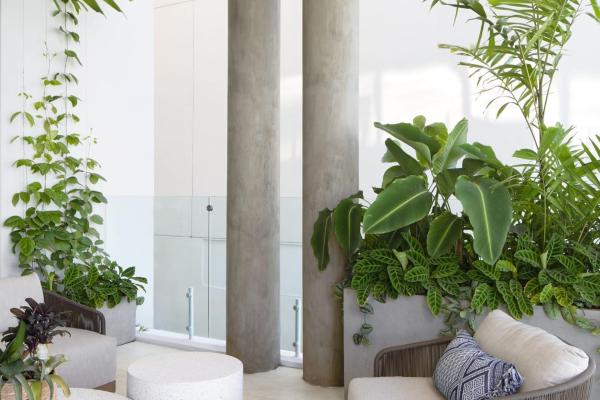Waterfront 6 – wake up to the marina, own the view