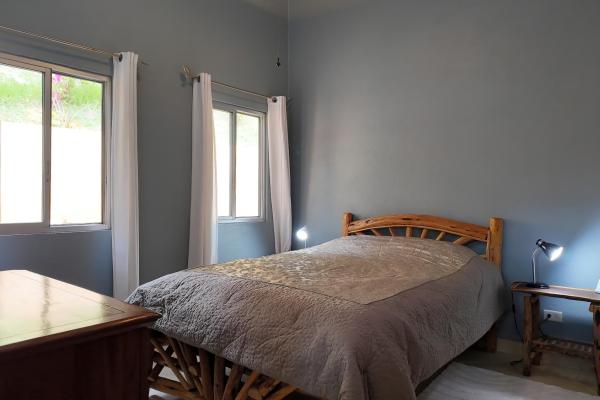 Beautiful house for sale -higlands altos del maria