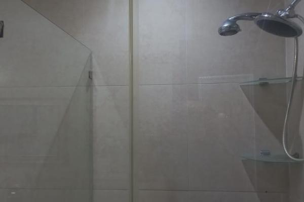 Banco vende ph rivage tower avenida balboa