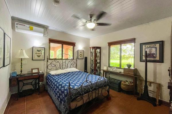 Private 7 hectare property with river near boquete