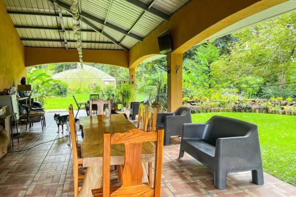 Private 7 hectare property with river near boquete