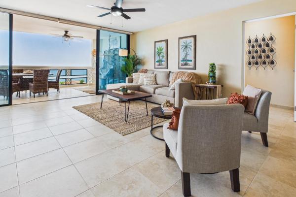 4 bdrm beachfront condo newly renovated coronado