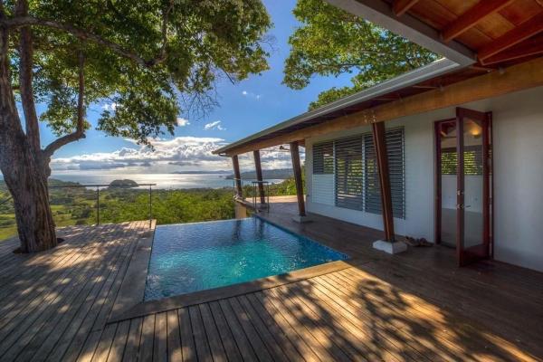 Luxurious home in playa venao
