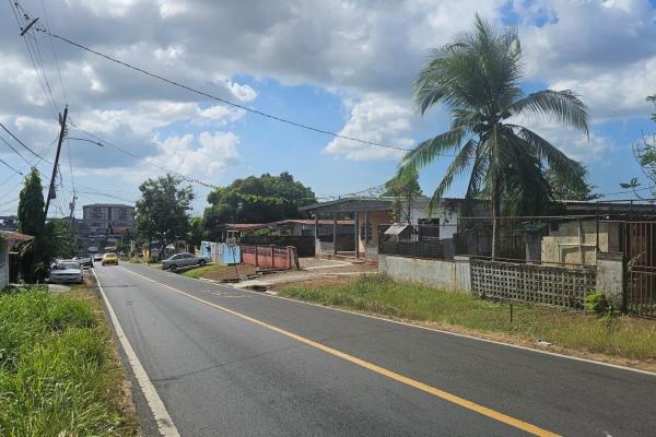 Land with house in pedregal, la florida street